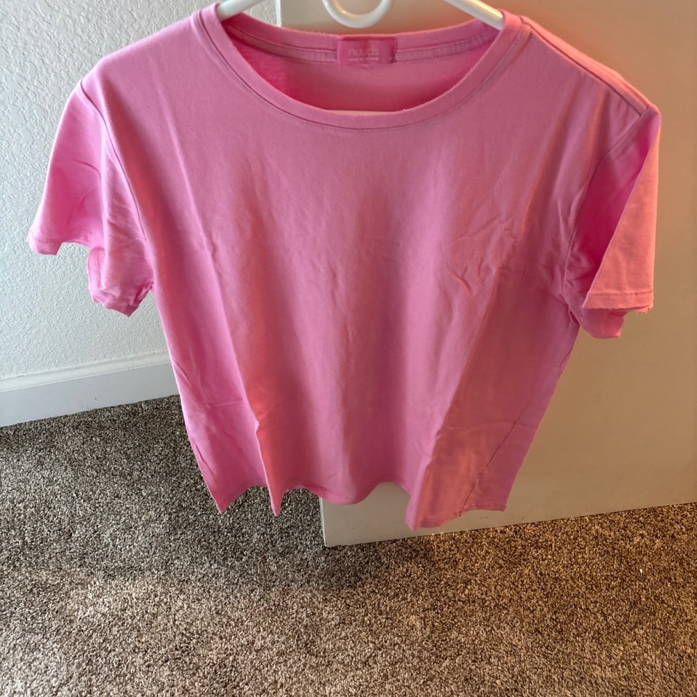 Nuuds pink, short sleeve shirt, brand new size medium